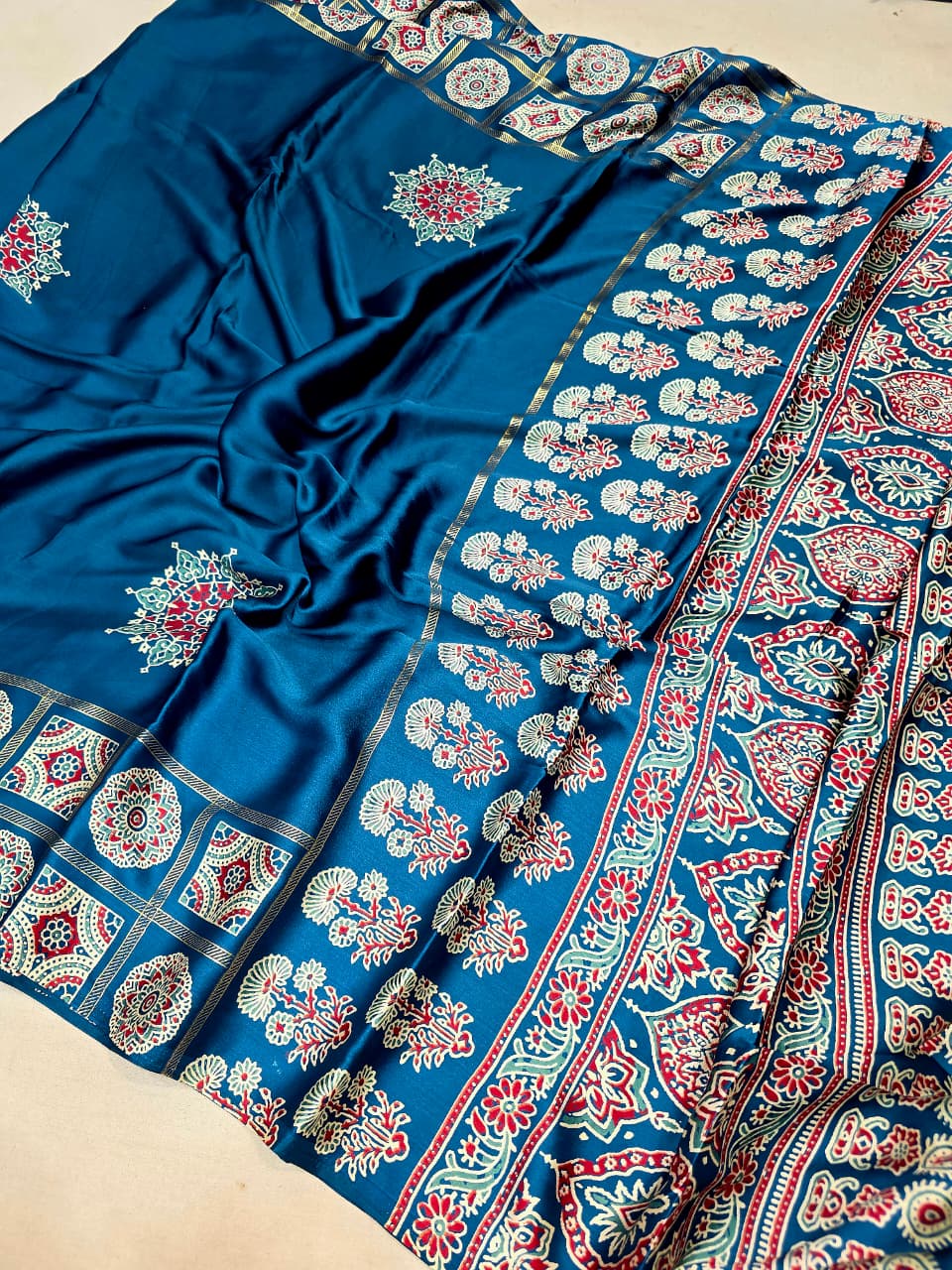 Gajji Silk saree Ajrak Print